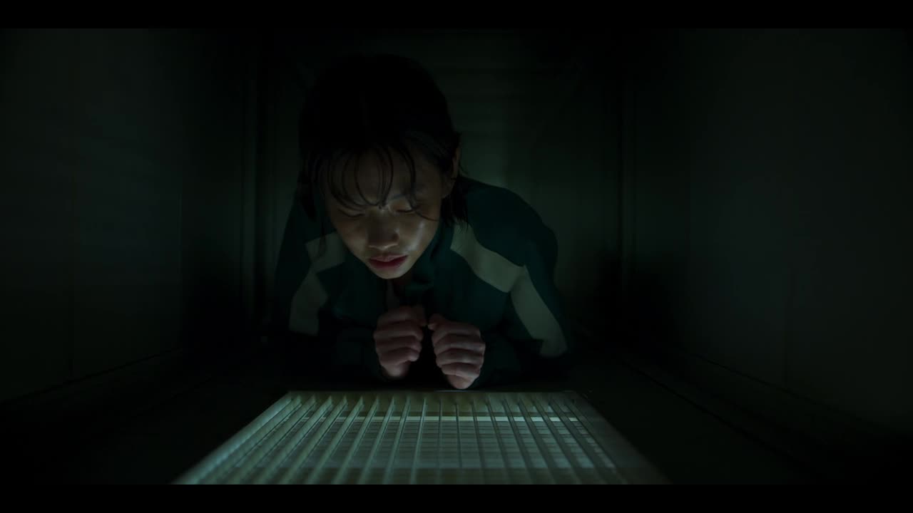 Игра в кальмара 1 сезон 3 серия